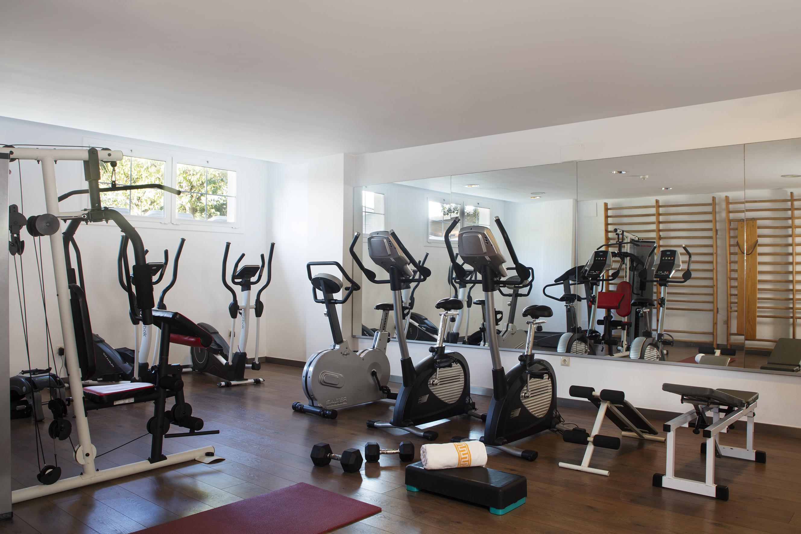 Luna Park Hotel Yoga & Spa マルグラット・デ・マル エクステリア 写真